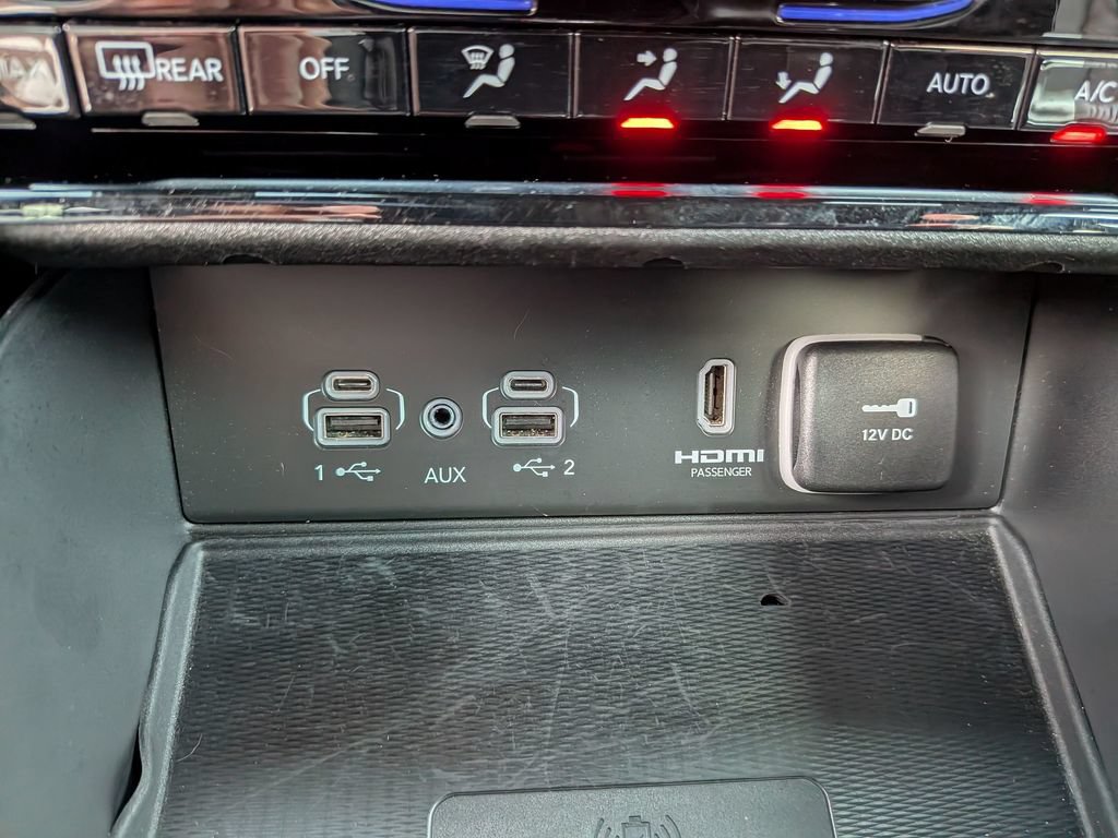 Used 2023 Jeep Grand Cherokee Summit w/ Rear Seat Video Group I AWD/4WD image 34