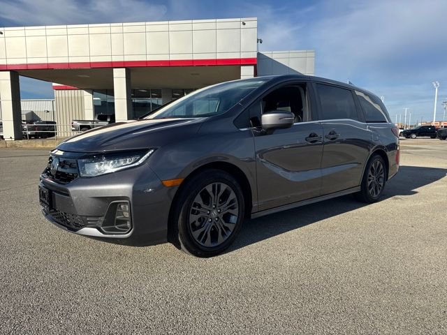 Used 2025 Honda Odyssey Touring image 2