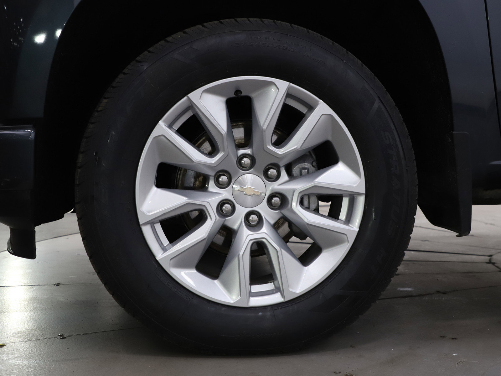 Used 2021 Chevrolet Silverado 1500 Custom image 30