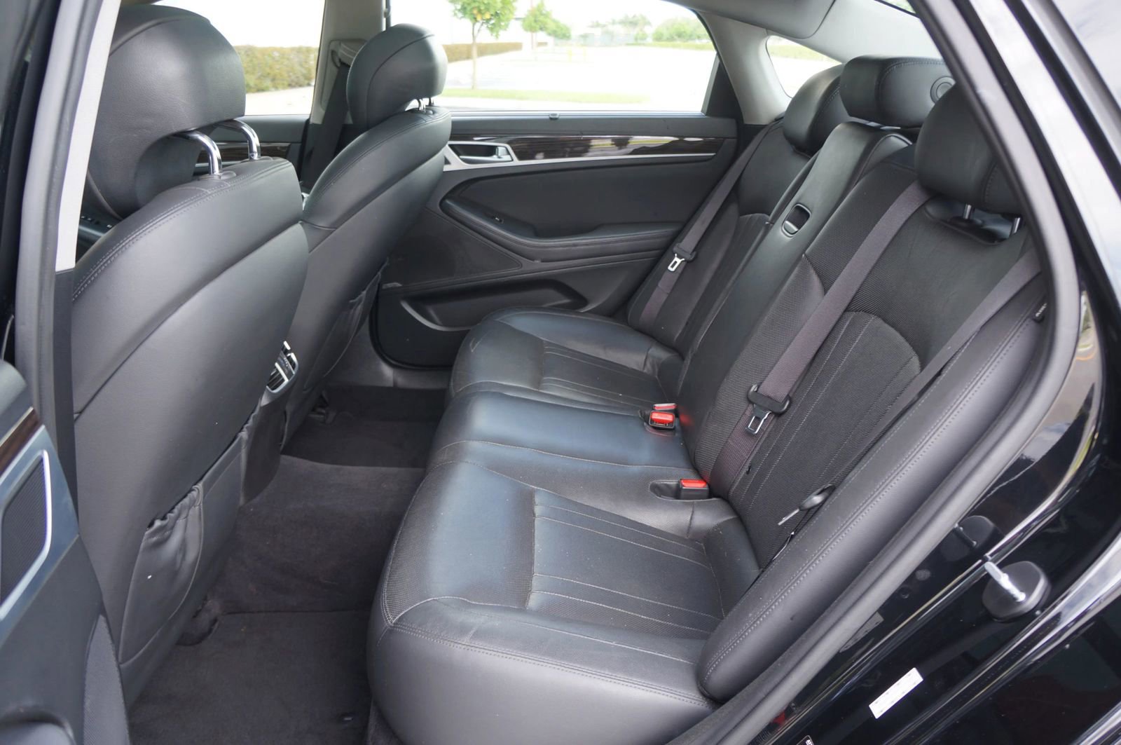 Used 2017 Genesis G80 3.8 w/ Option Group 02 image 25