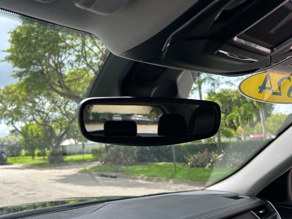 Used 2024 Jeep Grand Cherokee Limited w/ Black Appearance Package image 56