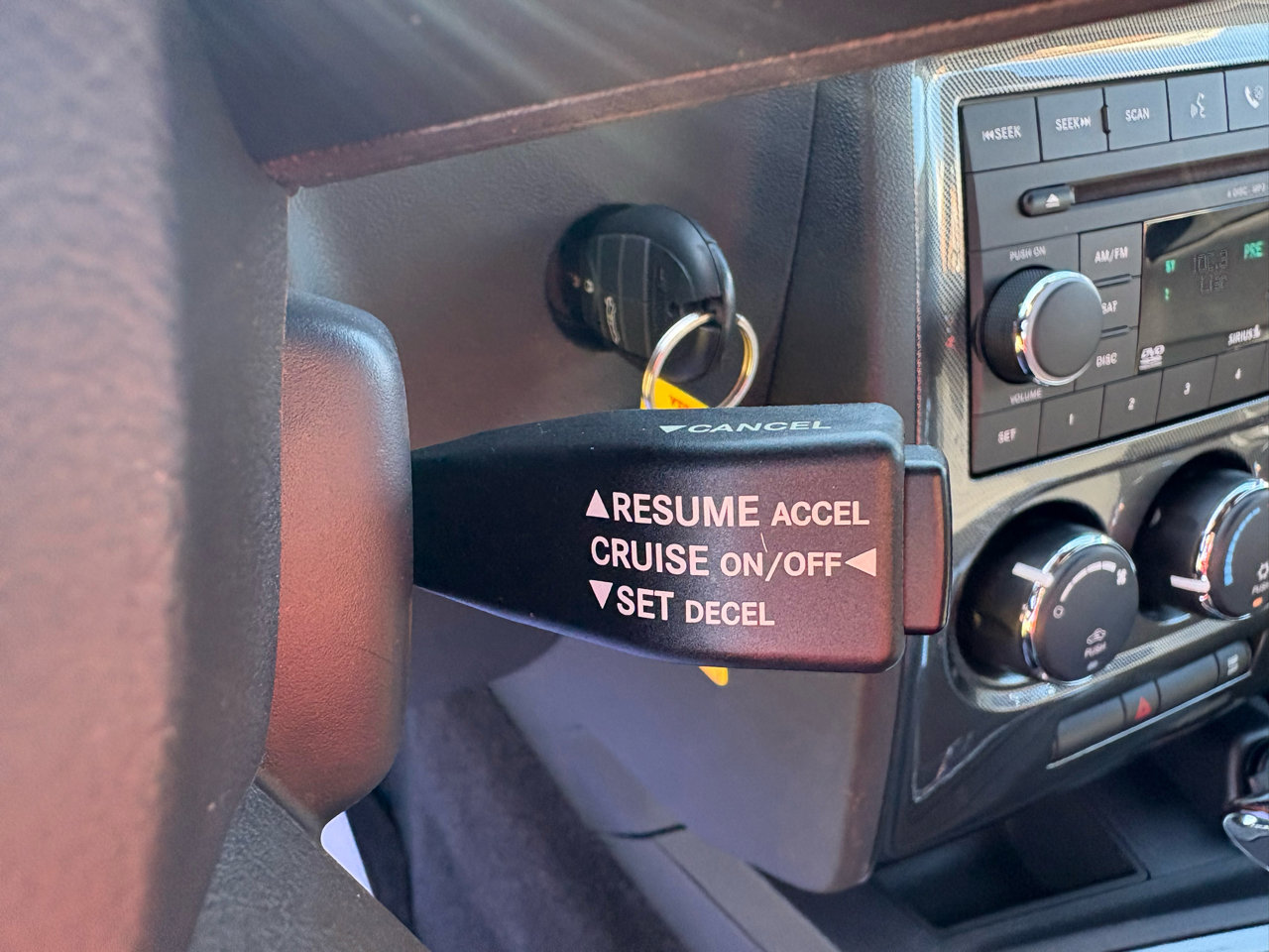 Used 2009 Dodge Challenger R/T w/ Sound Group image 10