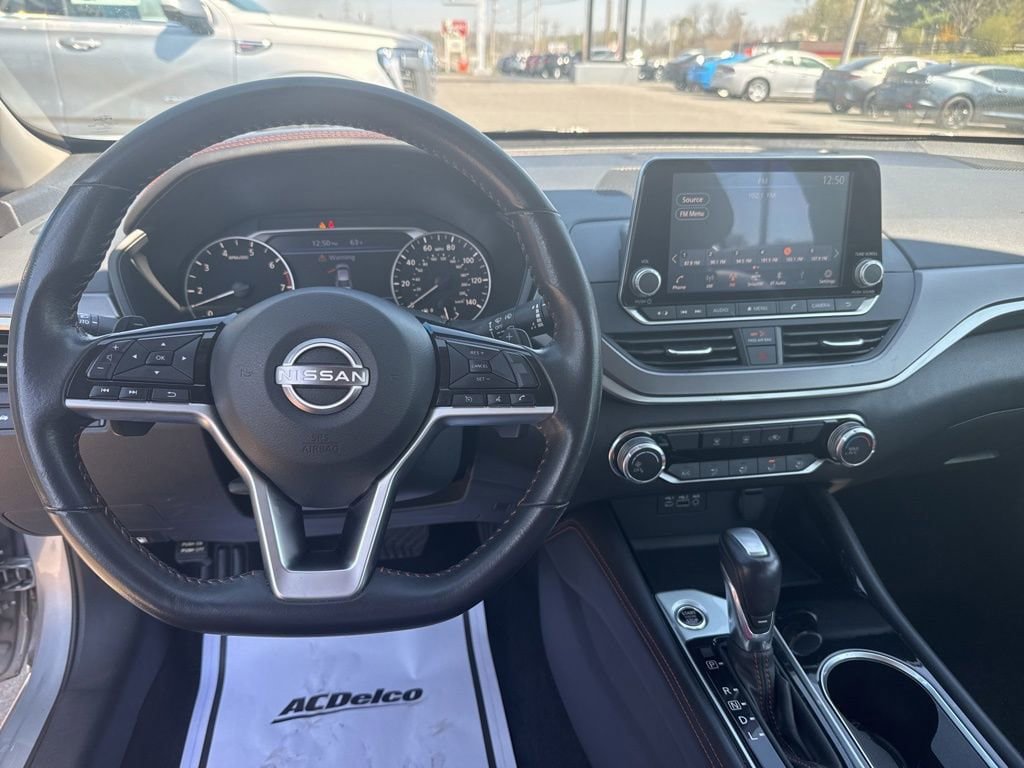 Used 2024 Nissan Altima 2.5 SR FWD image 9