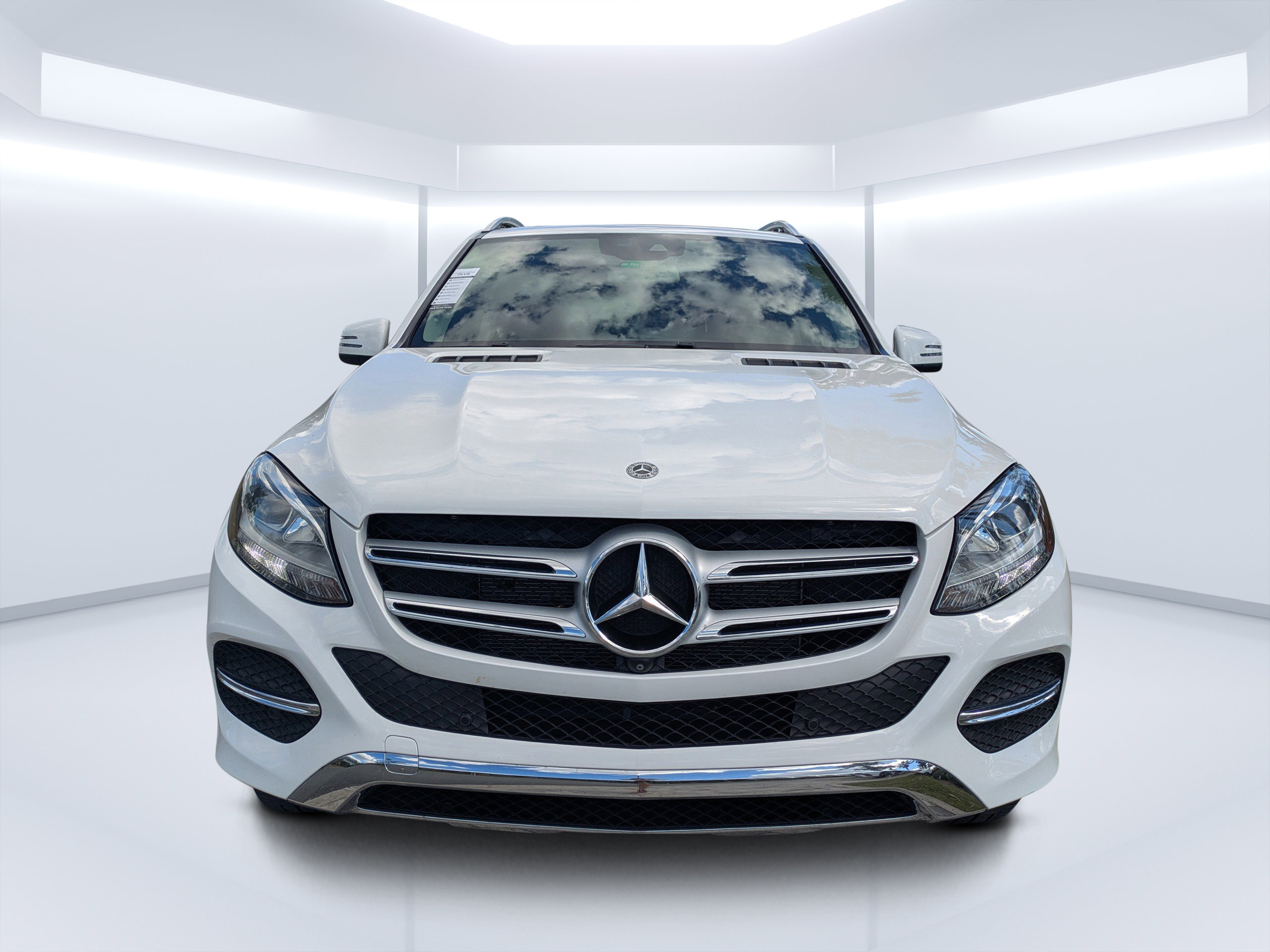 Used 2019 Mercedes-Benz GLE 400 4MATIC image 8