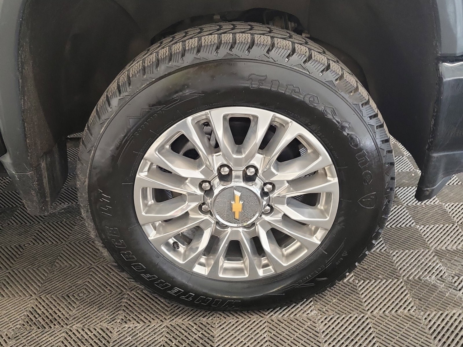 Used 2023 Chevrolet Silverado 2500 High Country AWD/4WD image 17