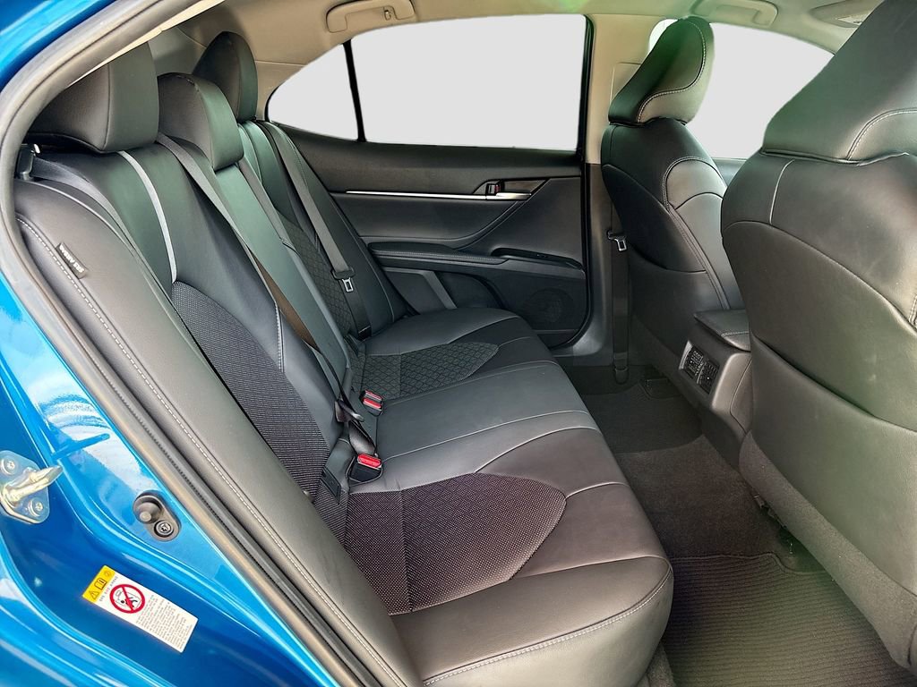 Certified 2018 Toyota Camry XSE FWD image 21