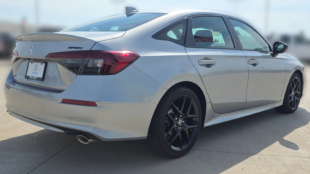 Used 2026 Honda Civic Sport image 5