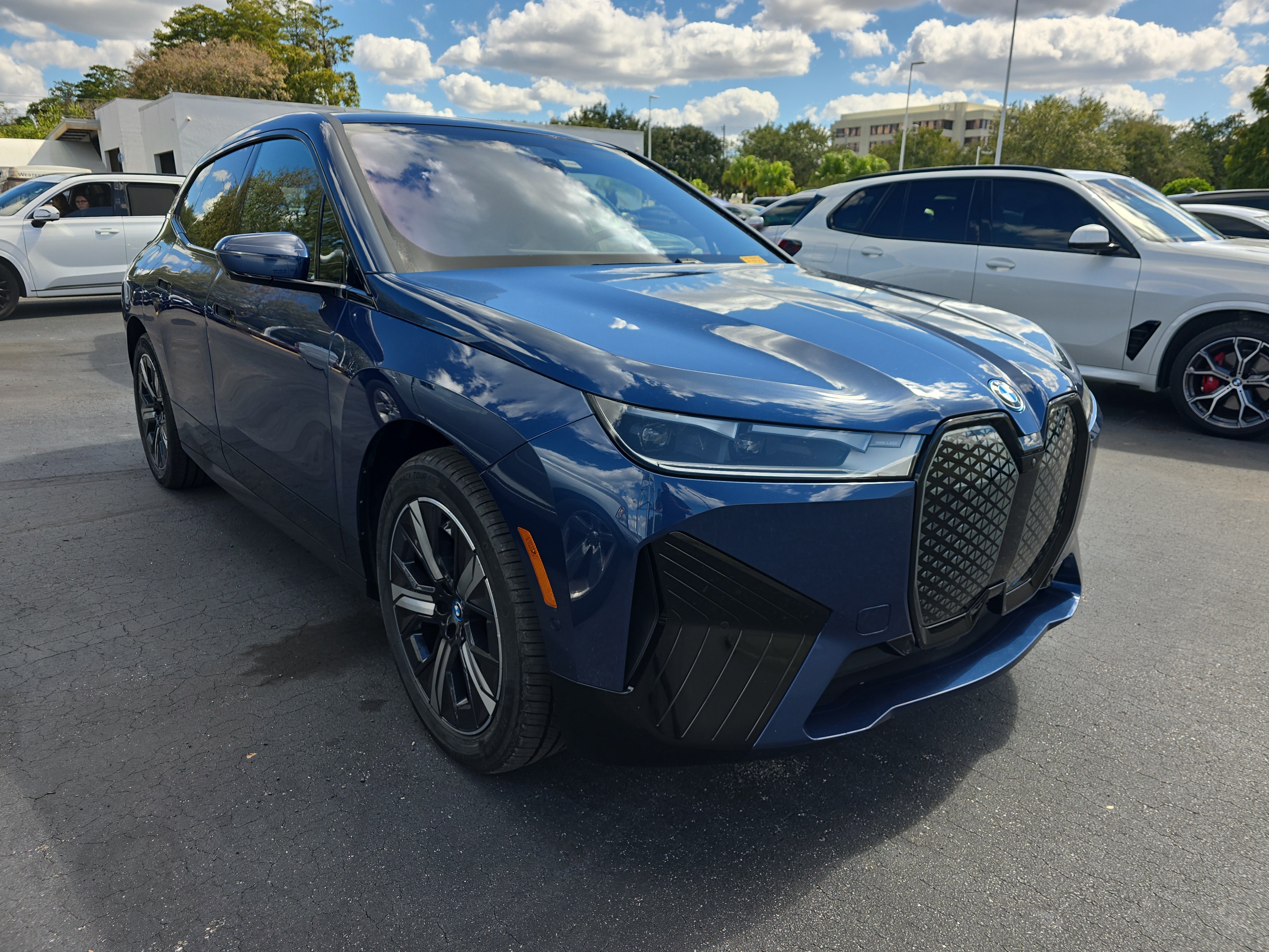 Certified 2024 BMW iX xDrive50 w/ Sport Package AWD/4WD image 1