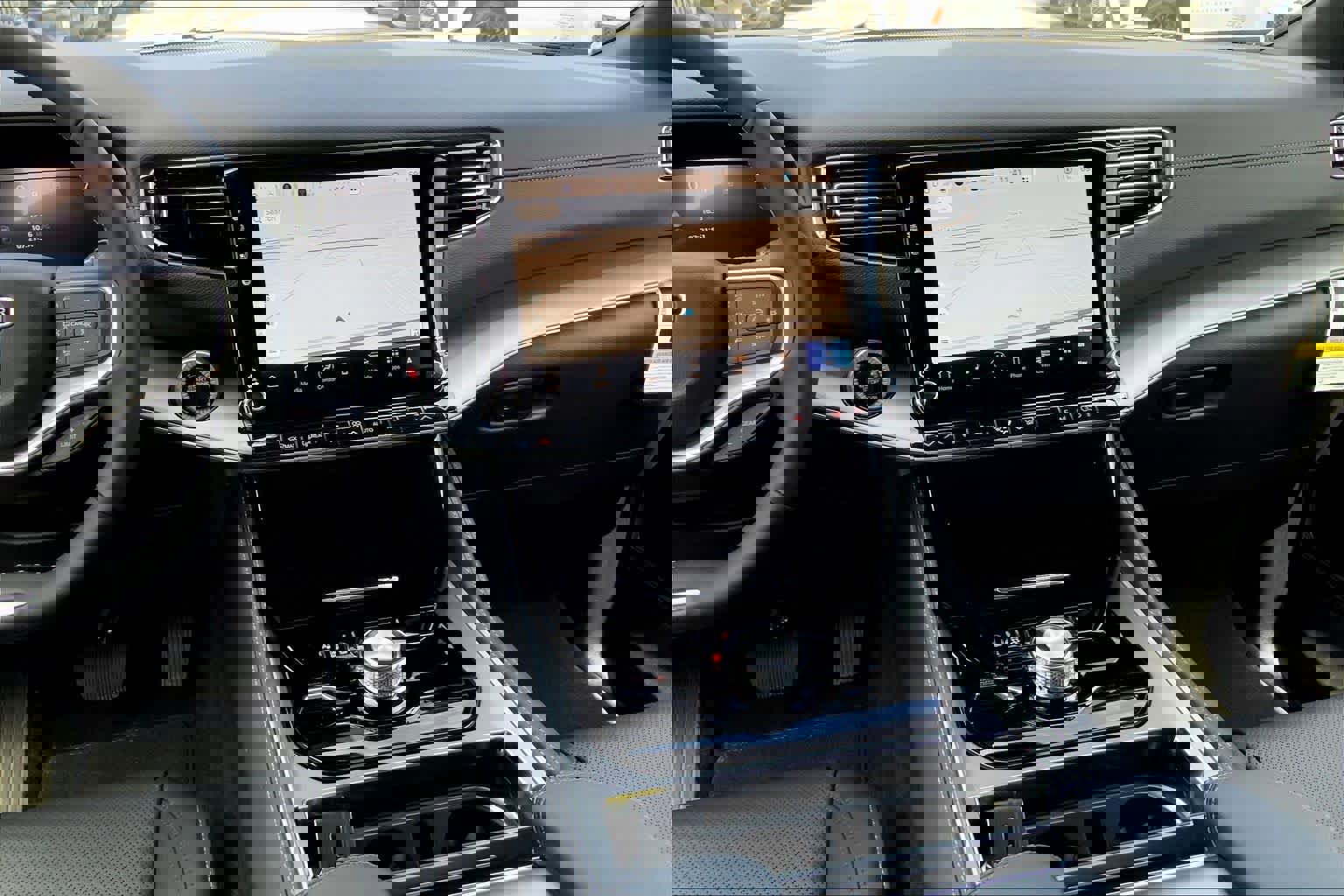 New 2026 Jeep Grand Wagoneer L Limited image 13