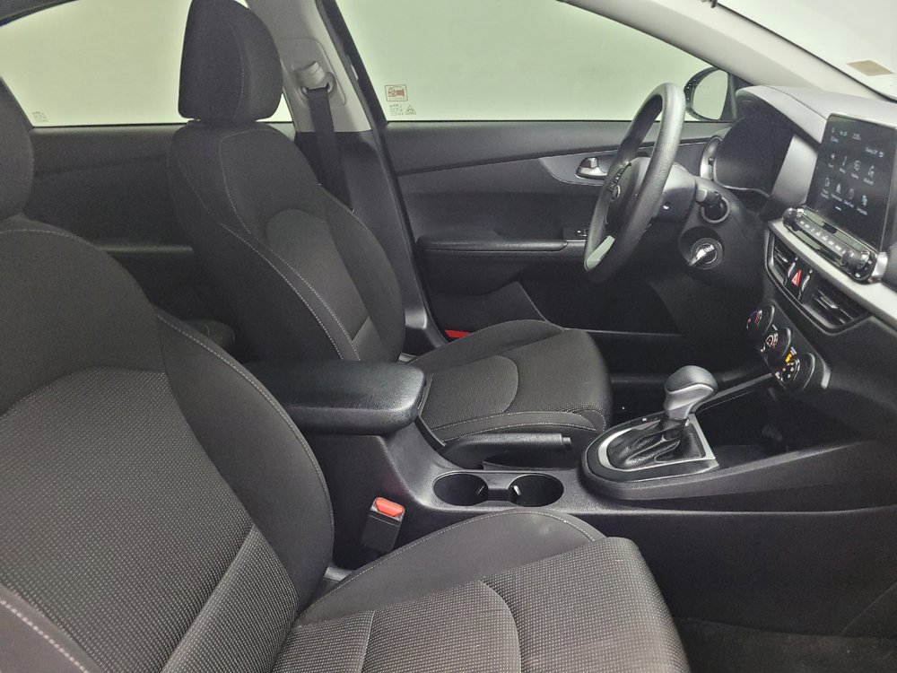 Used 2021 Kia Forte LXS FWD image 21