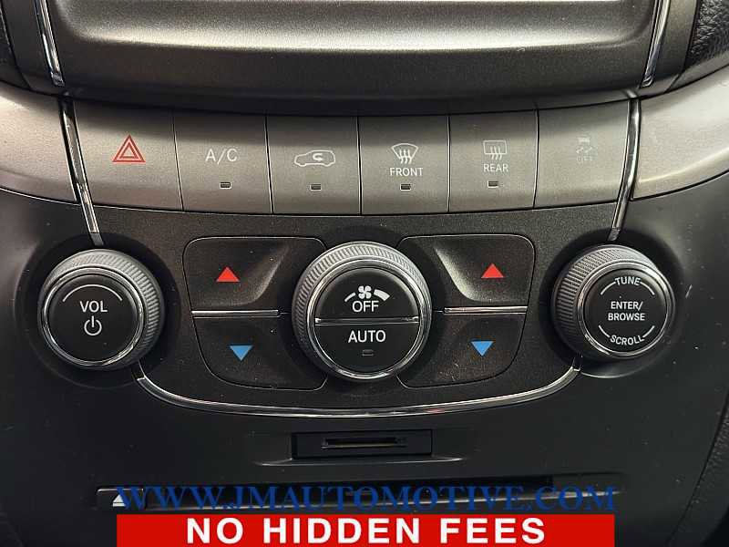 Used 2019 Dodge Journey Crossroad image 25