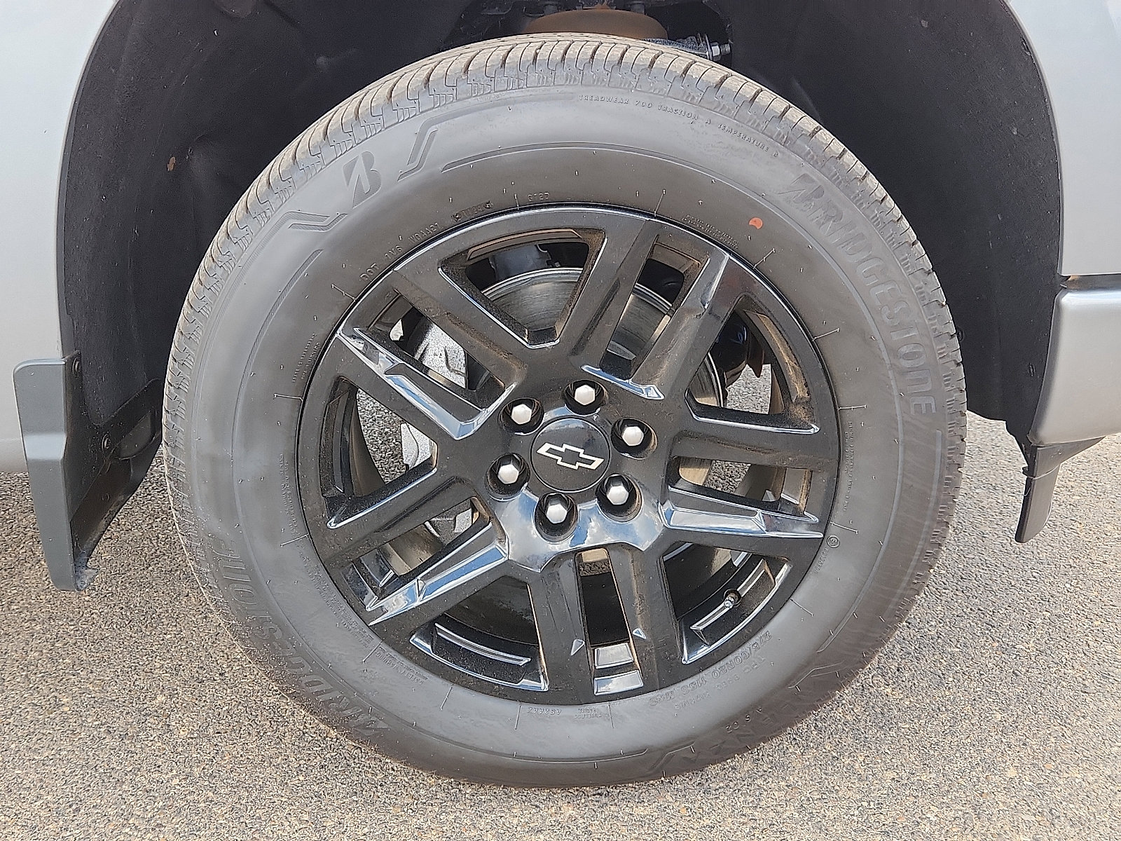 Used 2024 Chevrolet Silverado 1500 Custom w/ LPO, Dark Essentials Package image 6