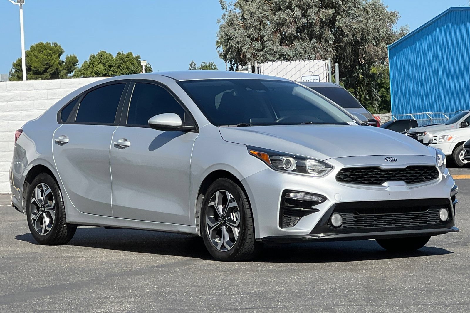 Used 2021 Kia Forte LXS FWD image 2