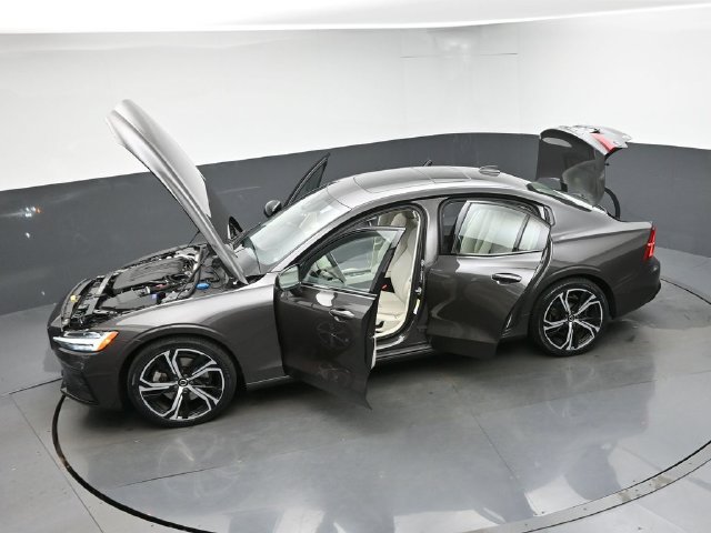 Used 2024 Volvo S60 B5 Plus w/ Climate Package AWD/4WD image 50