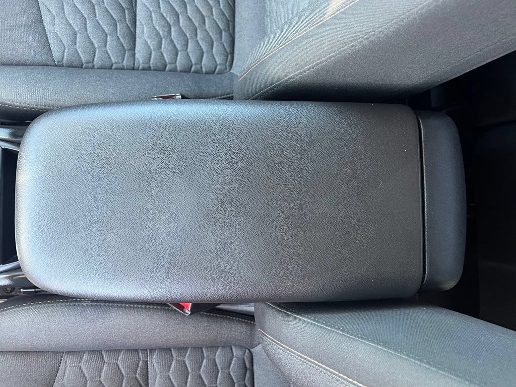 Used 2019 Chevrolet Equinox LT FWD image 29