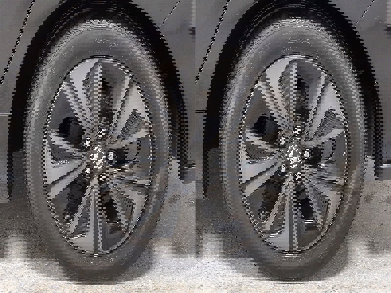 Used 2019 Honda Civic EX image 14