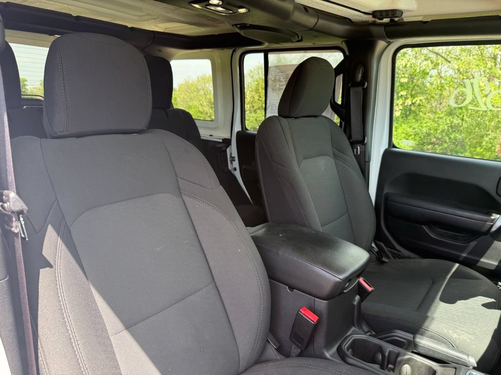 Used 2023 Jeep Wrangler Unlimited Sport AWD/4WD image 21