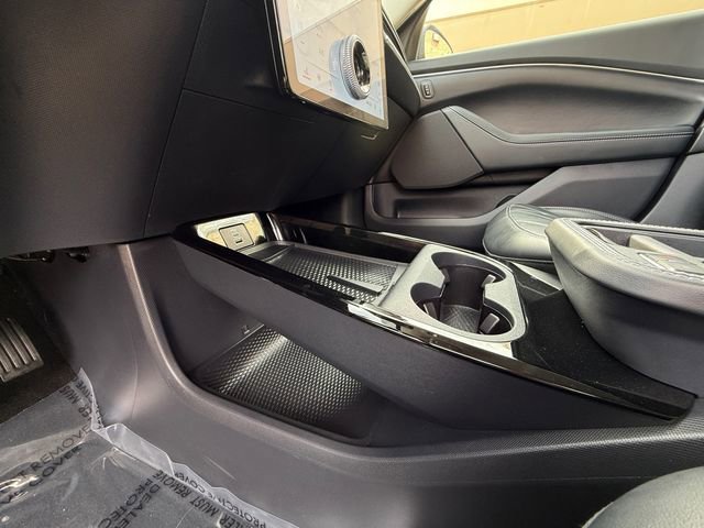 Used 2025 Ford Mustang Mach-E Select w/ Comfort Package Lite image 25