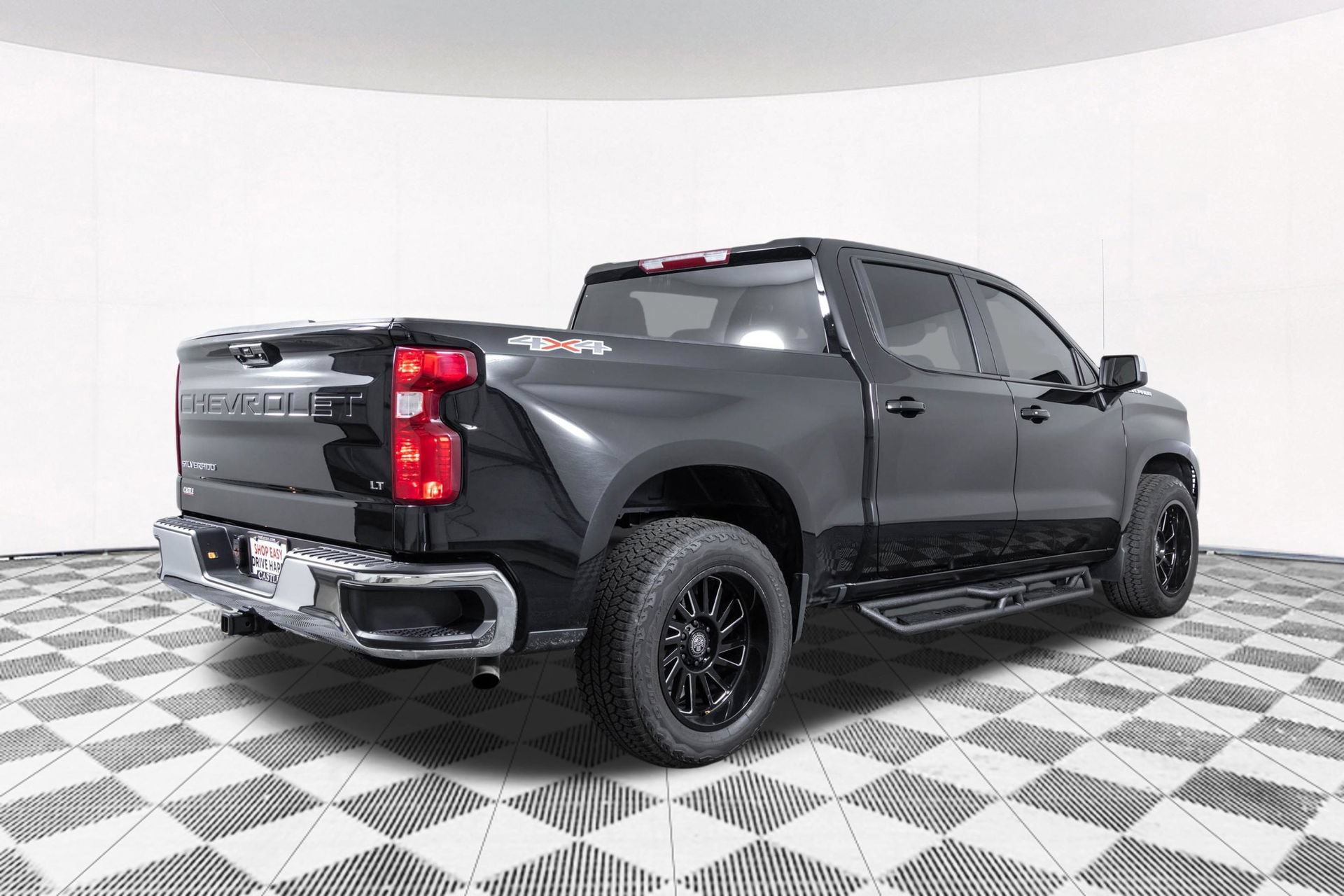 Used 2024 Chevrolet Silverado 1500 LT AWD/4WD image 20