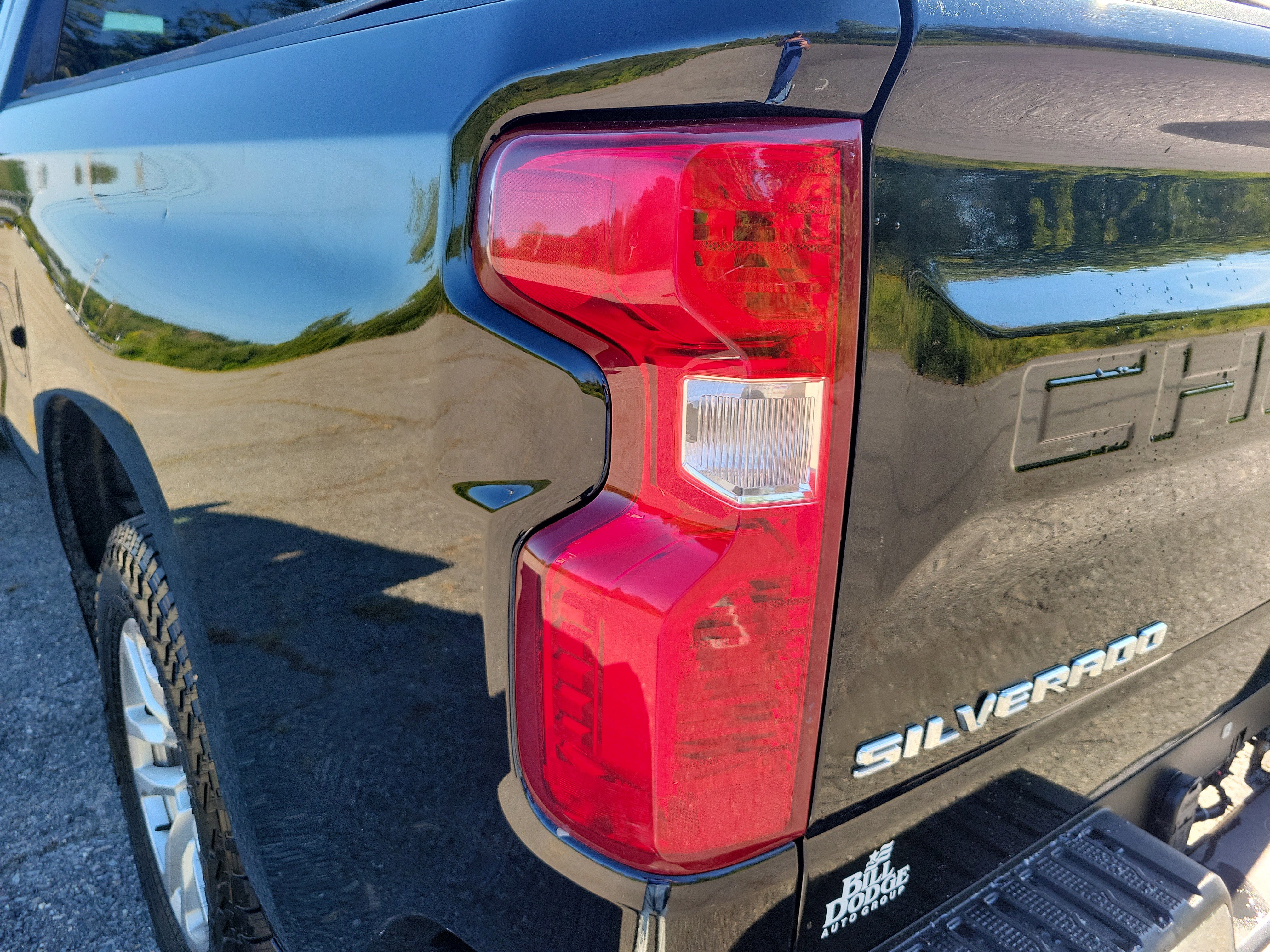 Used 2020 Chevrolet Silverado 1500 LT w/ All-Star Edition image 11