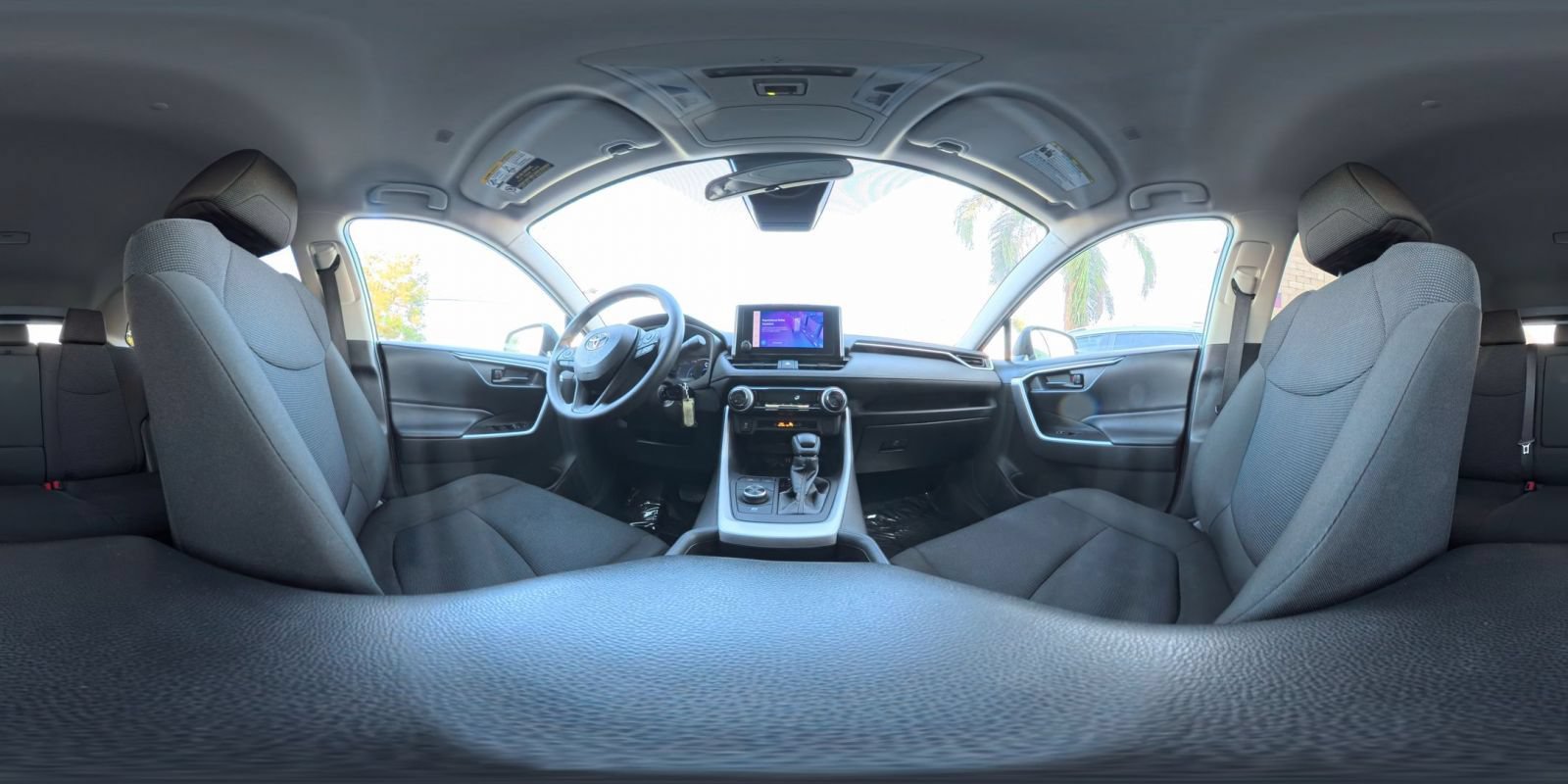 Used 2024 Toyota RAV4 LE AWD/4WD image 38