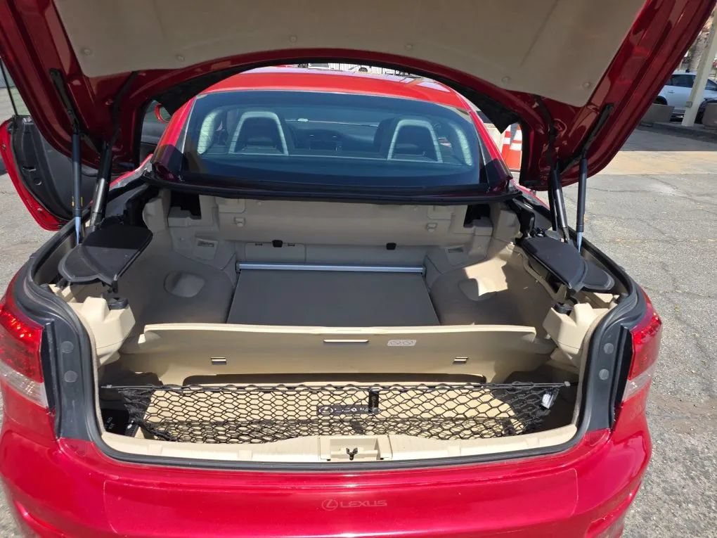 Used 2010 Lexus IS 350C RWD image 30