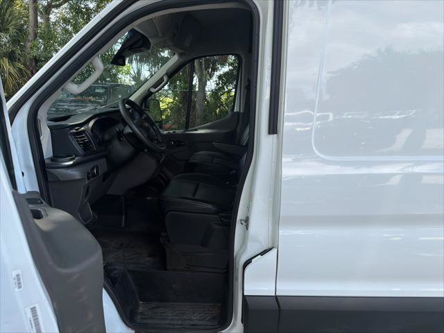 Used 2023 Ford Transit 250 Medium Roof AWD w/ Load Area Protection Package image 13