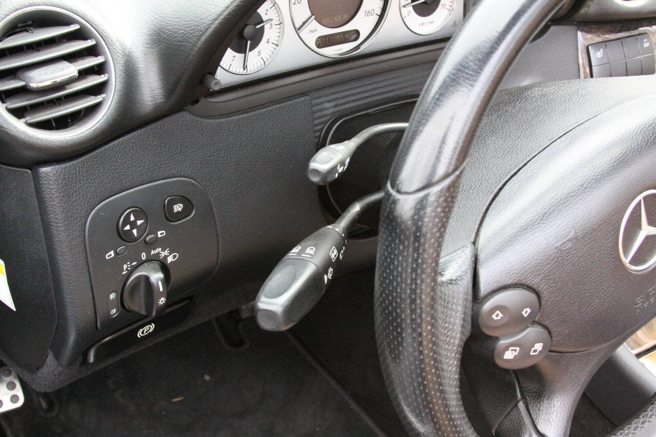 Used 2008 Mercedes-Benz CLK 550 Cabriolet image 23
