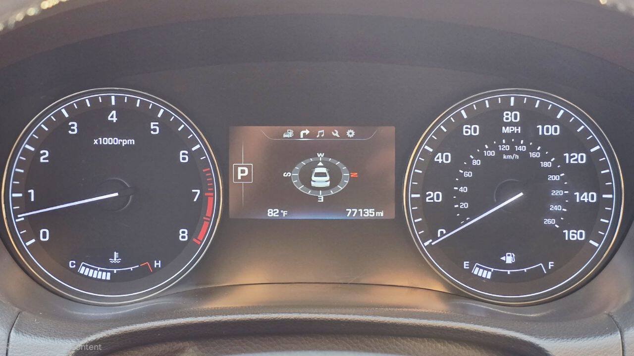 Used 2015 Hyundai Genesis 3.8 AWD/4WD image 30