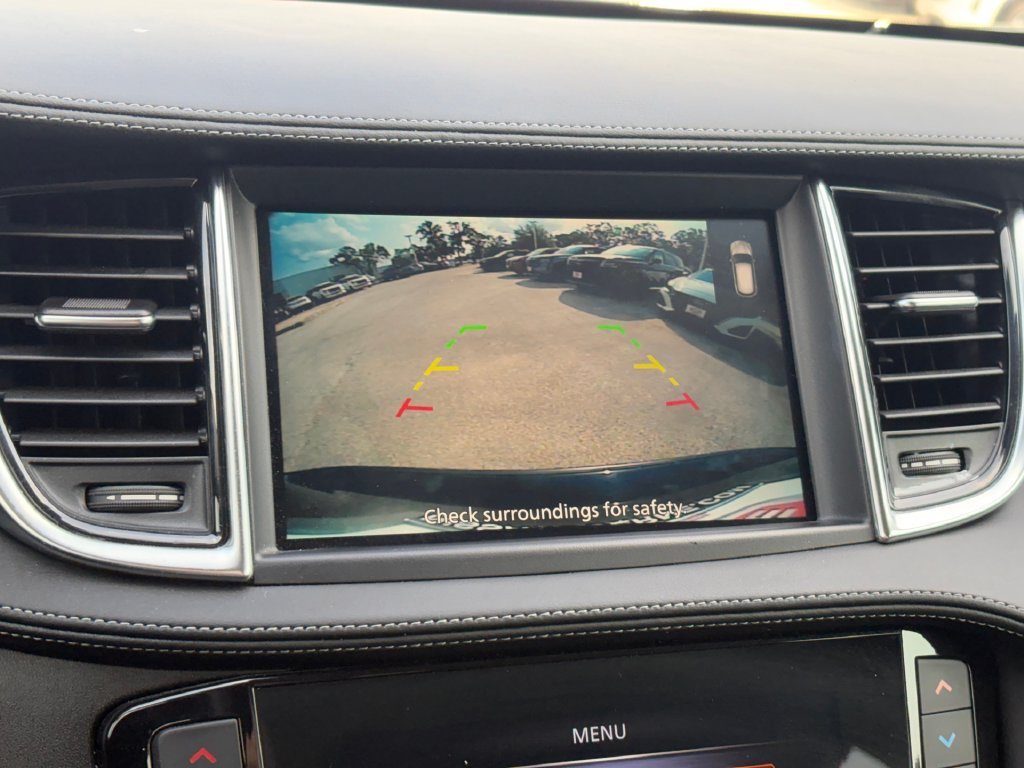 Used 2023 INFINITI QX50 Luxe FWD image 18