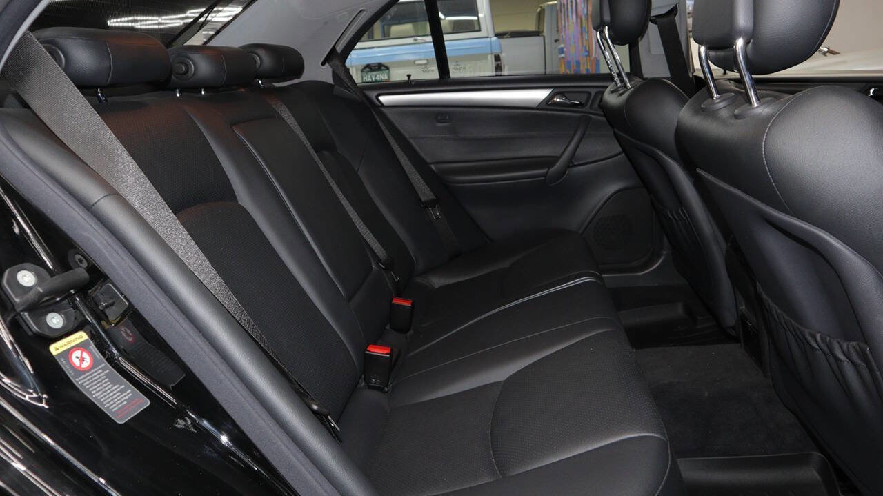 Used 2003 Mercedes-Benz C 230 Sedan image 28