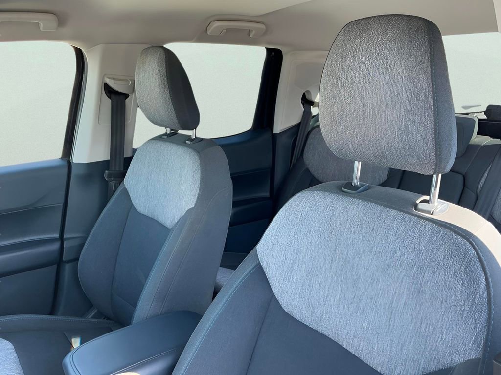 Certified 2025 Ford Maverick XLT w/ Equipment Group 302A image 23