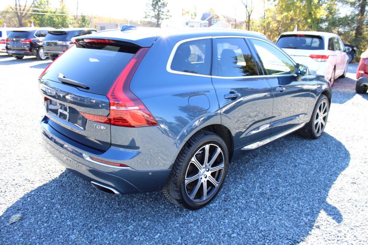Used 2018 Volvo XC60 T8 Inscription w/ Luxury Seat Package AWD/4WD image 7