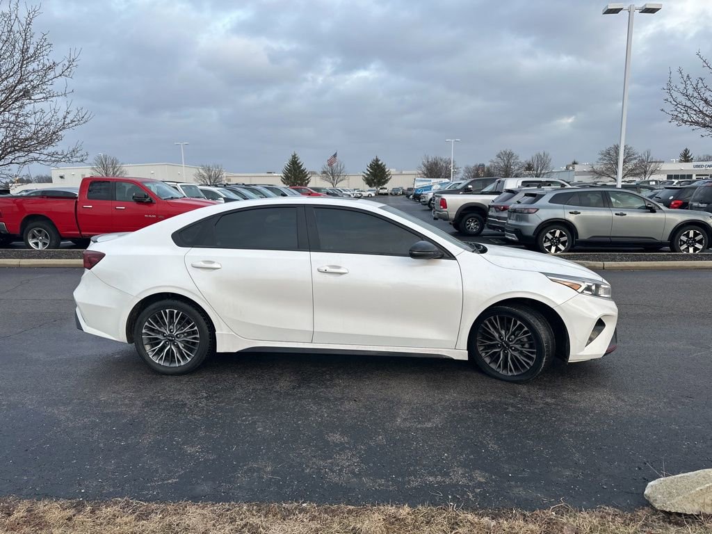 Used 2022 Kia Forte GT-Line w/ GT-Line Premium Package image 12