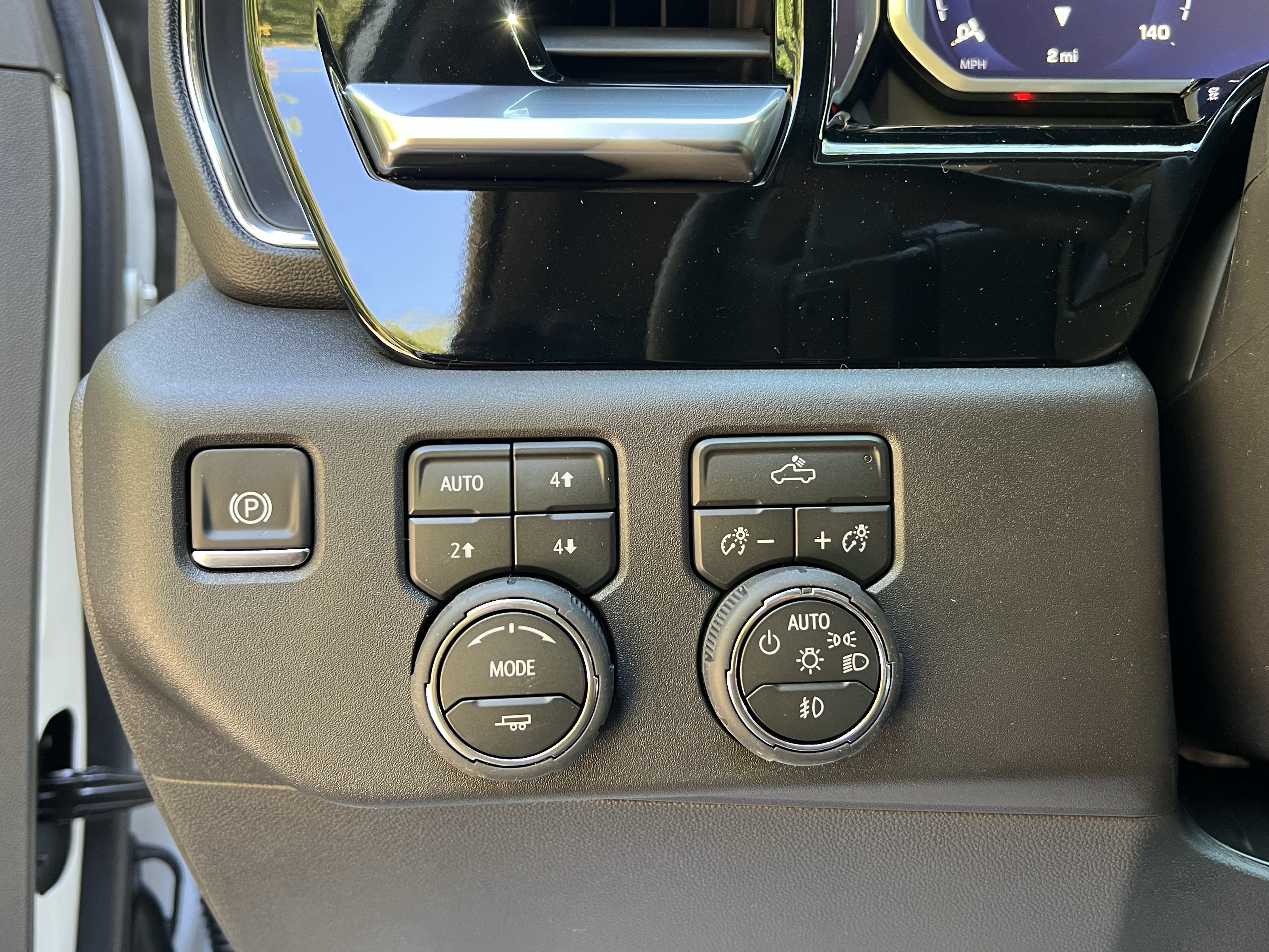 New 2026 Chevrolet Silverado 1500 Custom w/ Turbomax Blackout Package AWD/4WD image 44