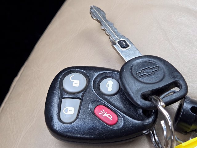 Used 2004 Chevrolet Corvette Convertible w/ Preferred Equipment Group RWD image 31