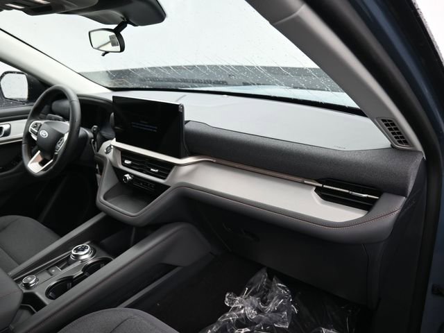 New 2026 Ford Explorer Active image 11