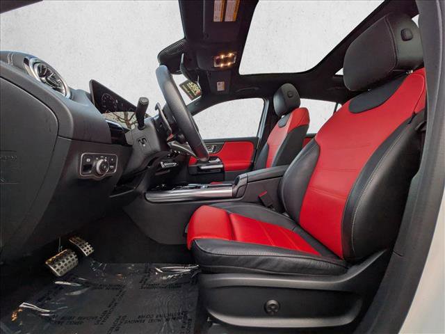 Certified 2025 Mercedes-Benz GLA 35 AMG 4MATIC image 17