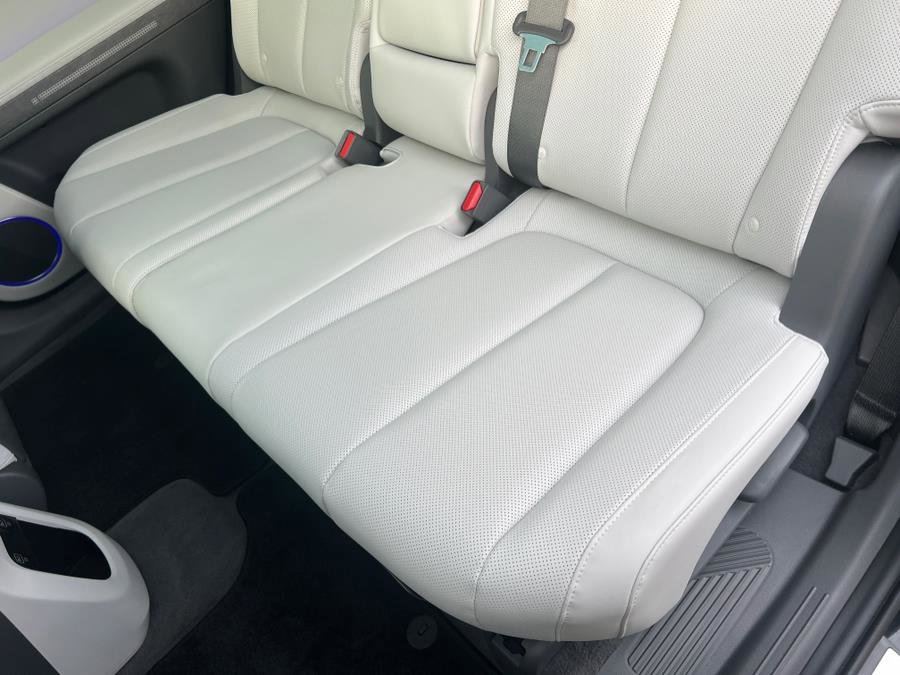 Used 2024 Hyundai Ioniq 5 Limited image 47