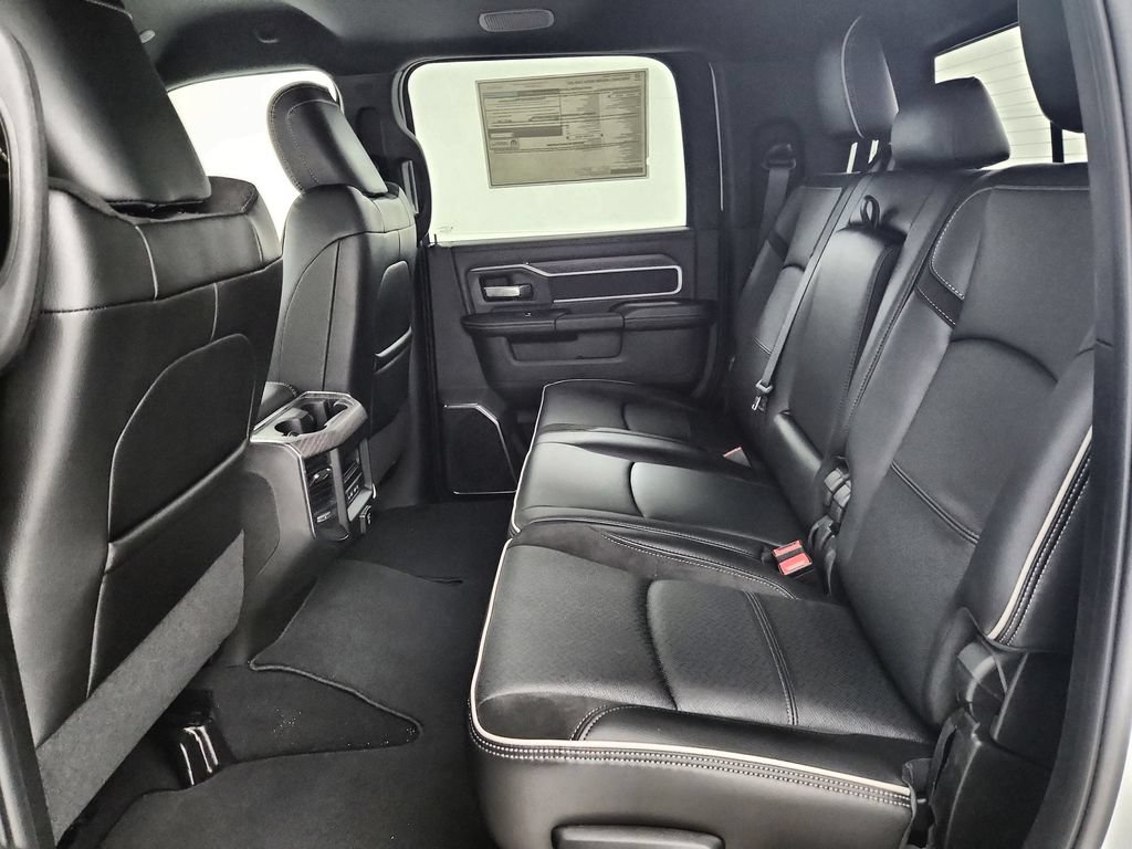 New 2026 RAM 2500 Laramie AWD/4WD image 21