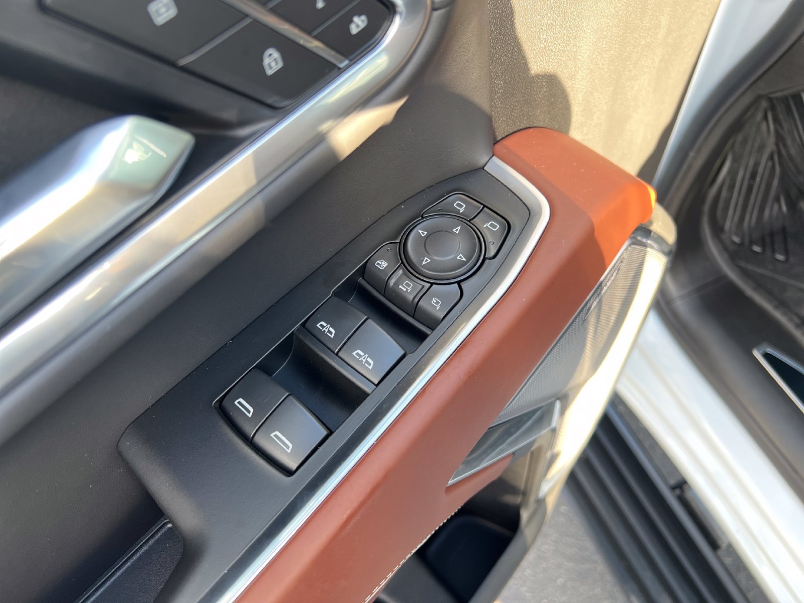 New 2026 GMC Sierra 3500 Denali Ultimate AWD/4WD image 32