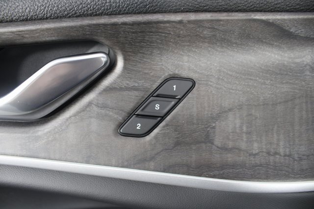 New 2025 Jeep Grand Cherokee L Limited w/ Trailer Tow Package image 15