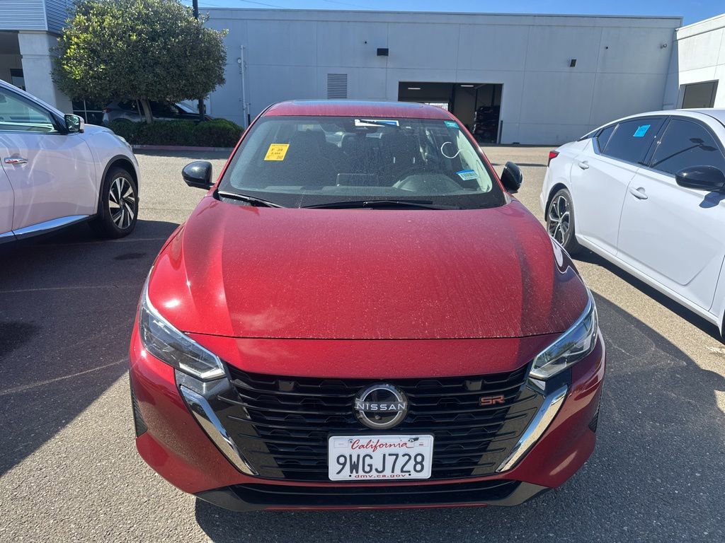 Used 2025 Nissan Sentra SR w/ SR Premium Package FWD image 2