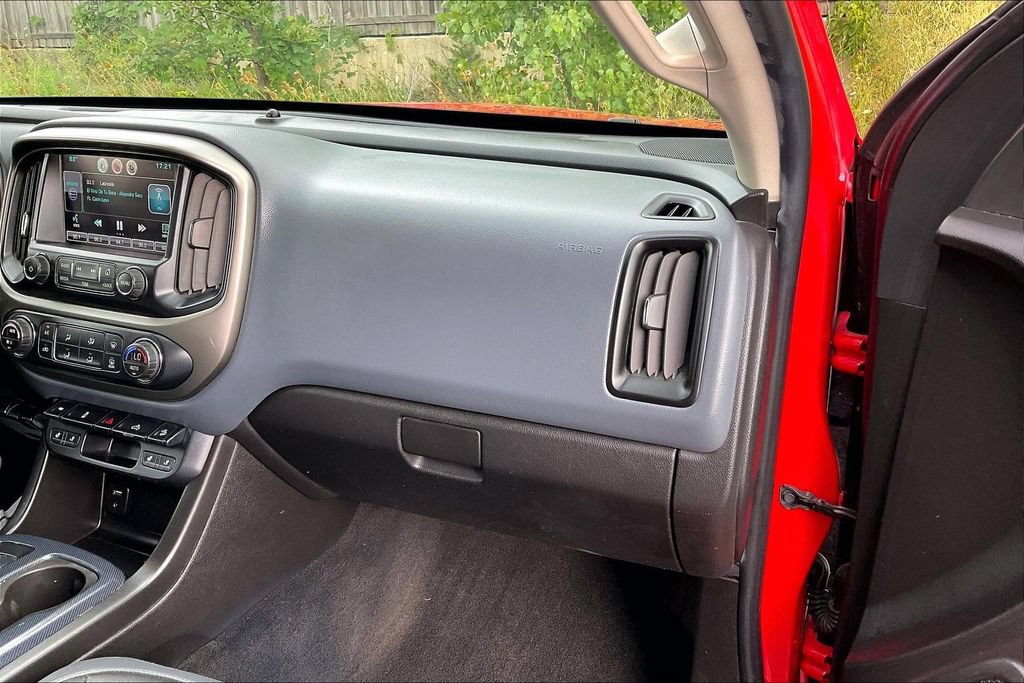 Used 2015 Chevrolet Colorado Z71 AWD/4WD image 15