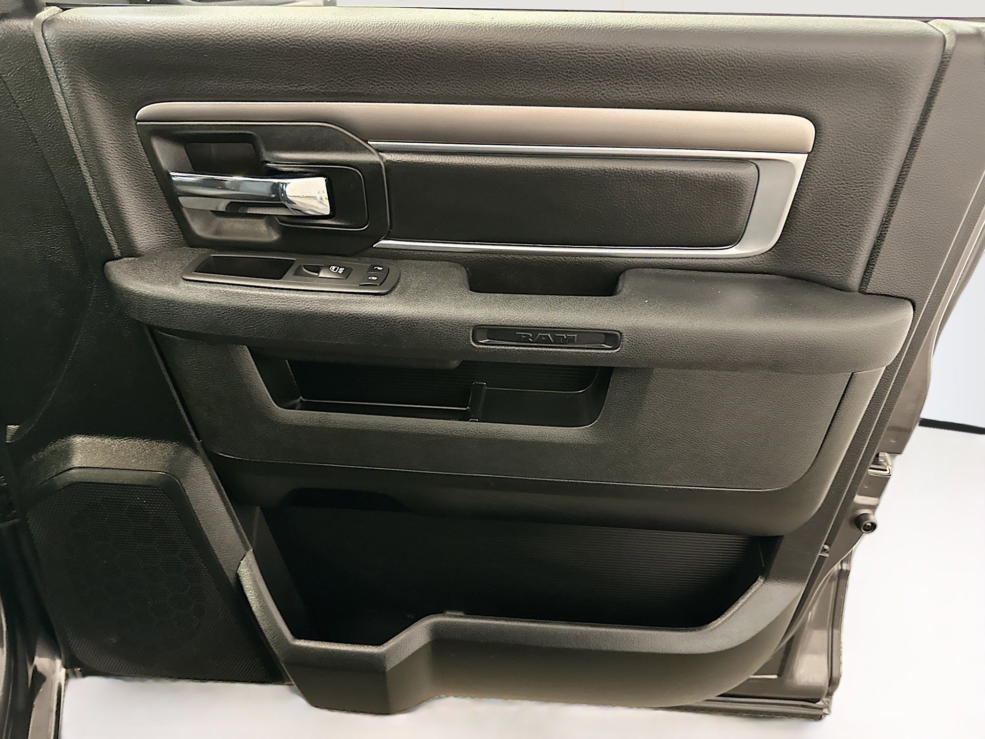 Used 2024 RAM 1500 Classic Warlock image 33