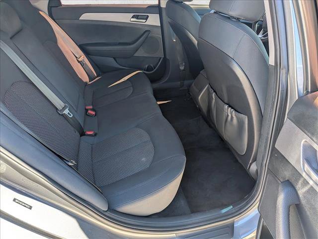 Used 2019 Hyundai Sonata SE image 17
