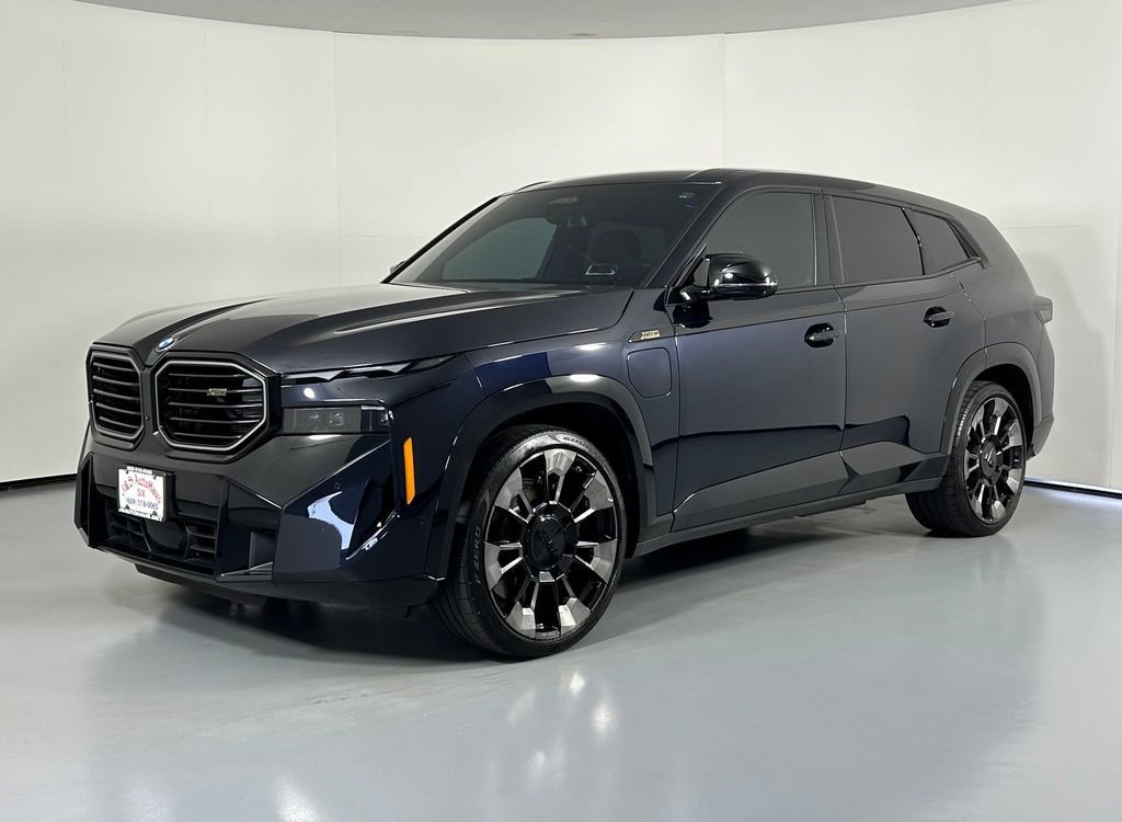 Used 2023 BMW XM AWD/4WD image 4