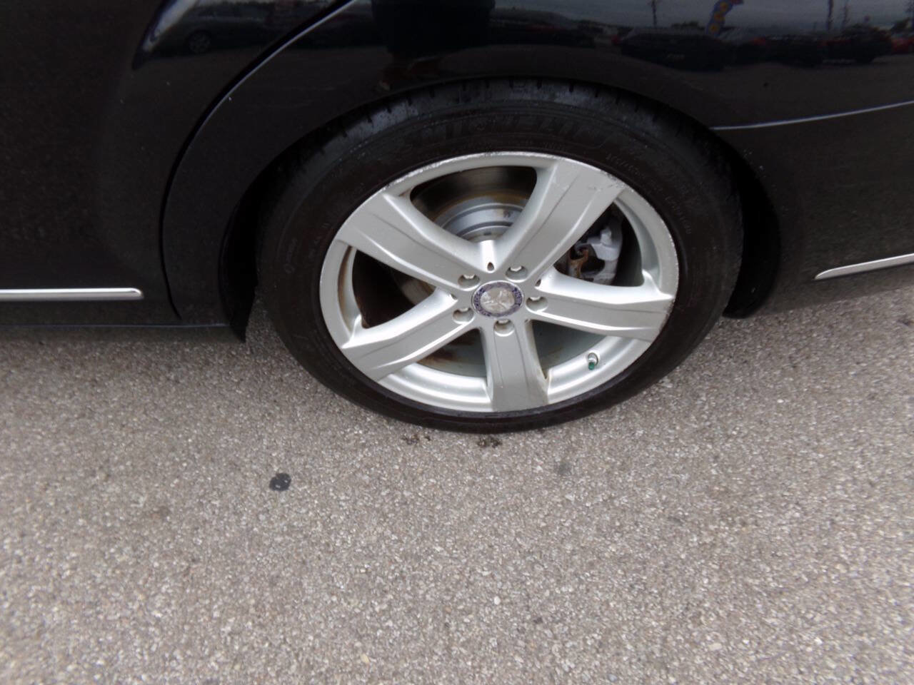 Used 2011 Mercedes-Benz S 550 4MATIC image 36