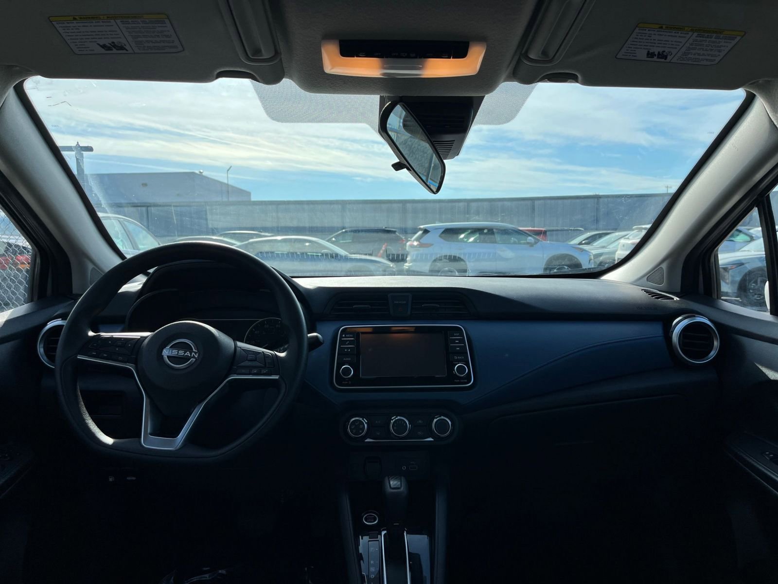 Used 2025 Nissan Versa SV image 32