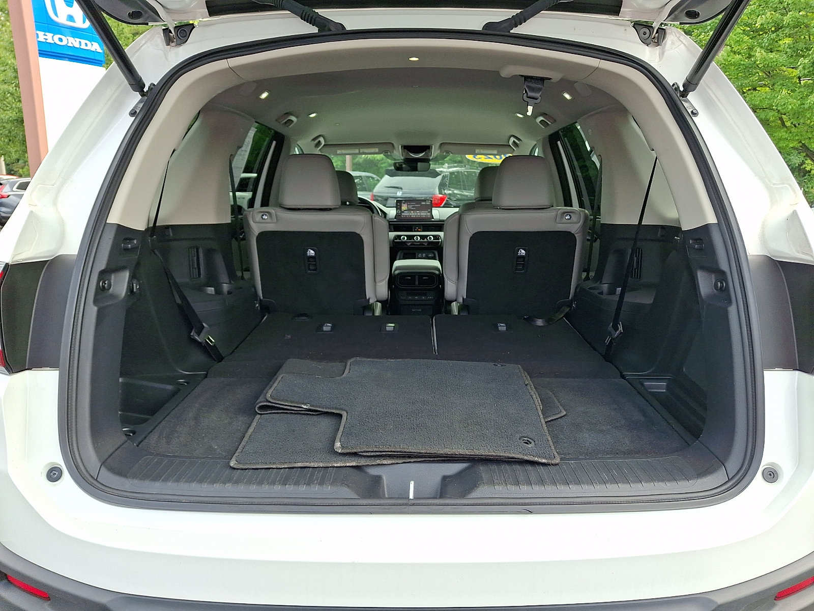 Used 2023 Honda Pilot EX-L image 32